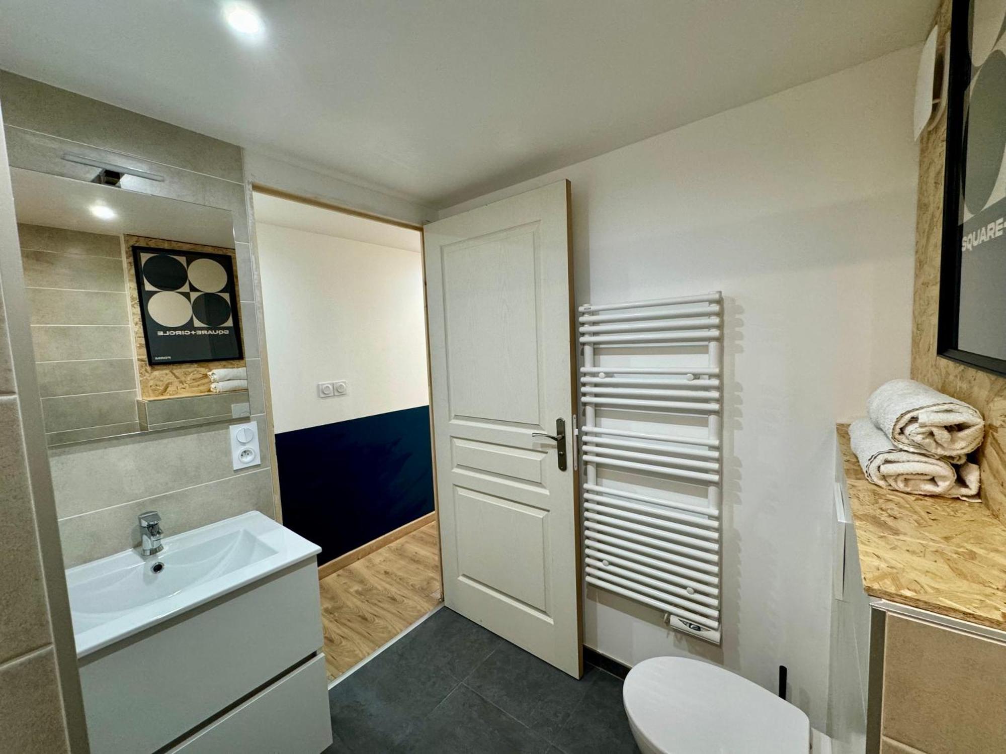 Suite Elias Villeurbanne Buitenkant foto